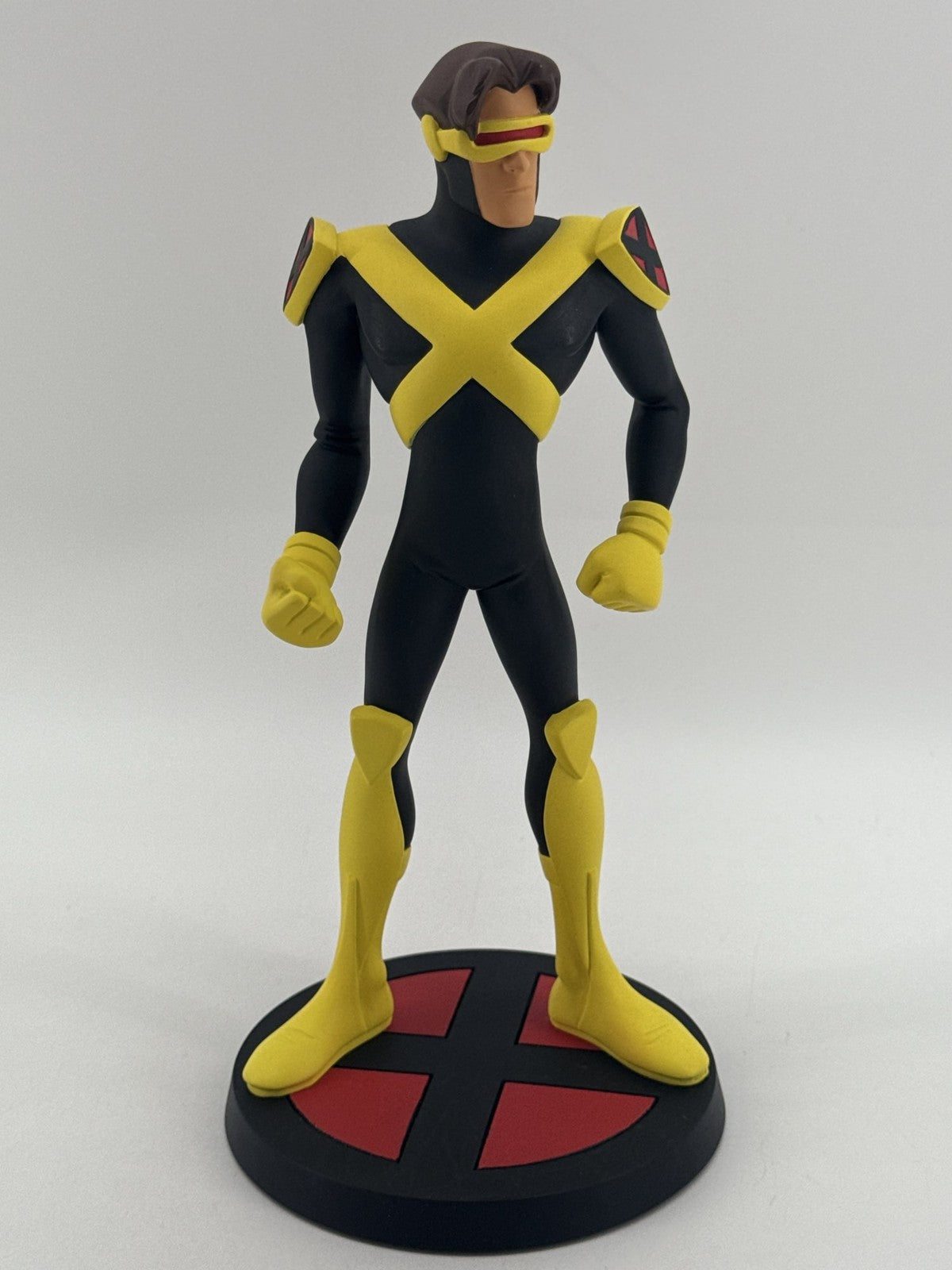 Hard Hero Marvel X-Men Evolution Cyclops Maquette Statue Yellow Black