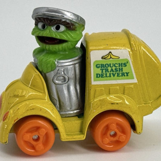 1982 Playskool Sesame Street Oscar The Grouch Truck