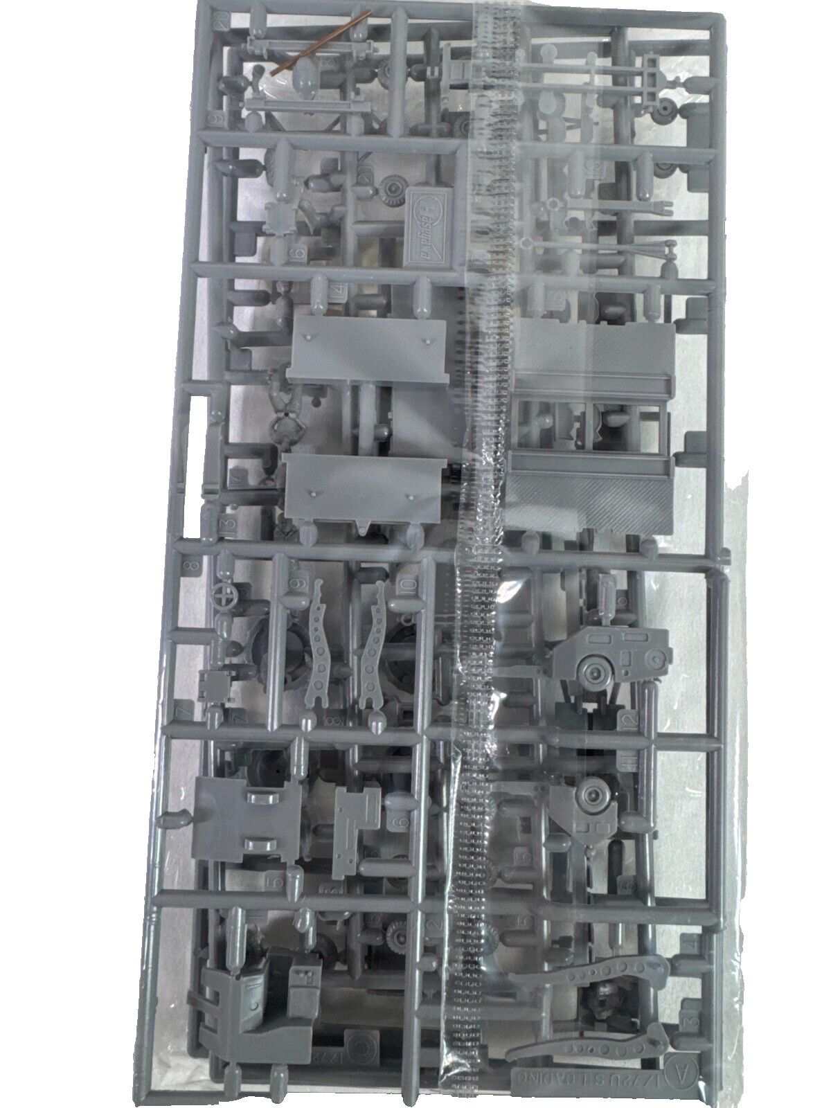 Hasegawa 1/72 US Aircraft Ground Equipment Set Ford Tractor Dolly Lift Truck Kit