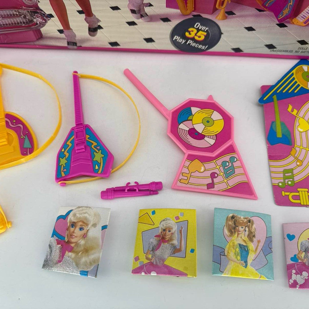 1987 Mattel Barbie Music Shop Playset #7361 Box Accys