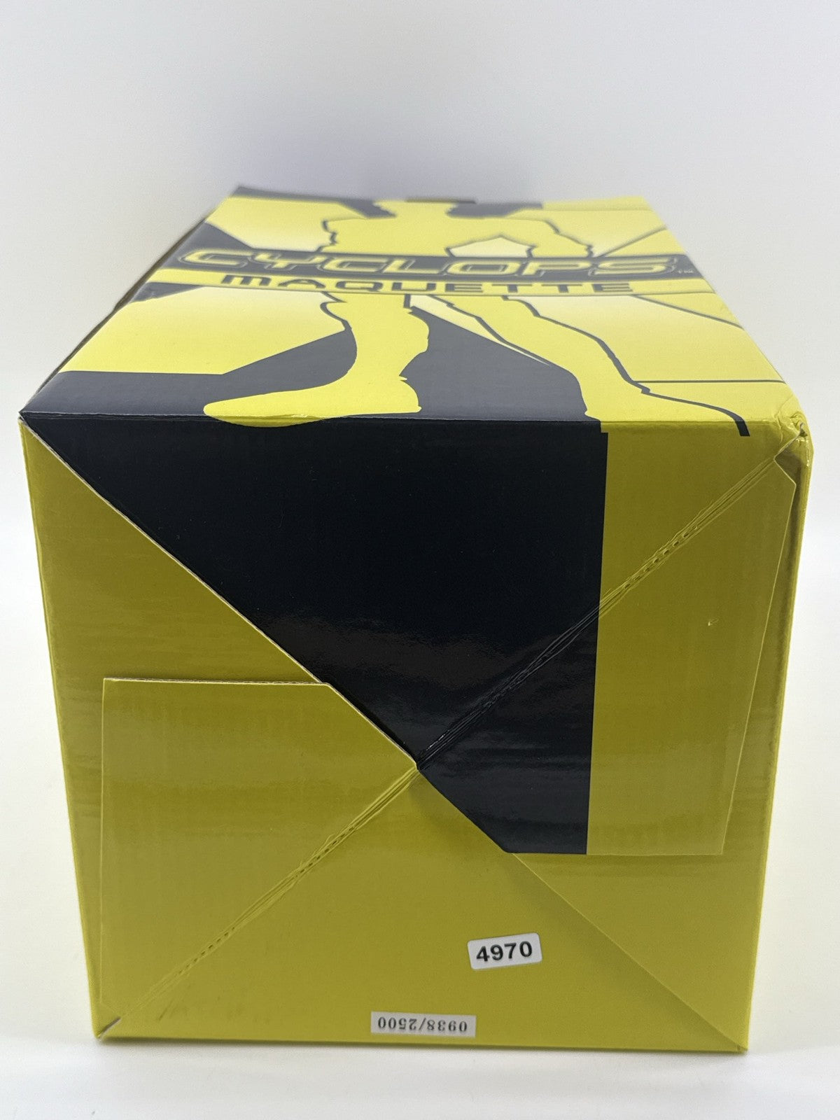 Hard Hero Marvel X-Men Evolution Cyclops Maquette Statue Yellow Black
