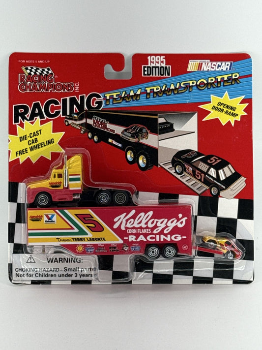 1995 Racing Champions Terry Labonte Kellogg's Team Transporter w/ Car NASCAR