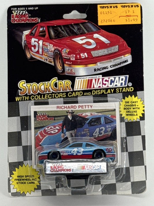 1991 Racing Champions NASCAR #43 Richard Petty Stock Car w/Card & Stand