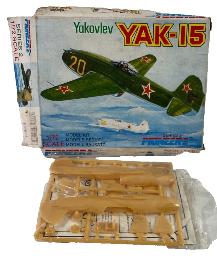 1/72 Scale Pioneer 2 Yakovlev Yak-15 Airplane Plastic Model Kit - Vintage