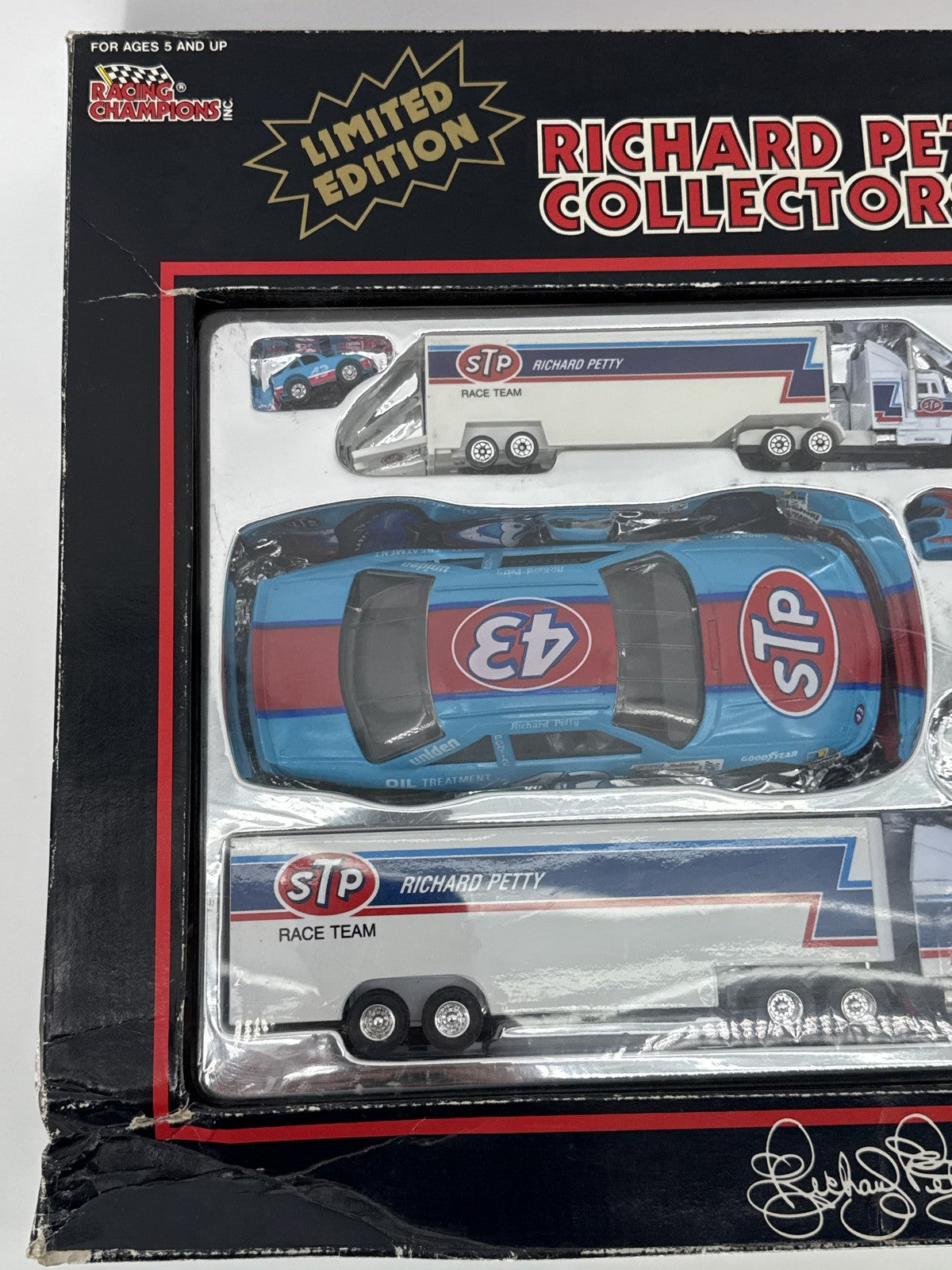 1991 Racing Champions Richard Petty #43 Collectors Set NASCAR Limited Edition