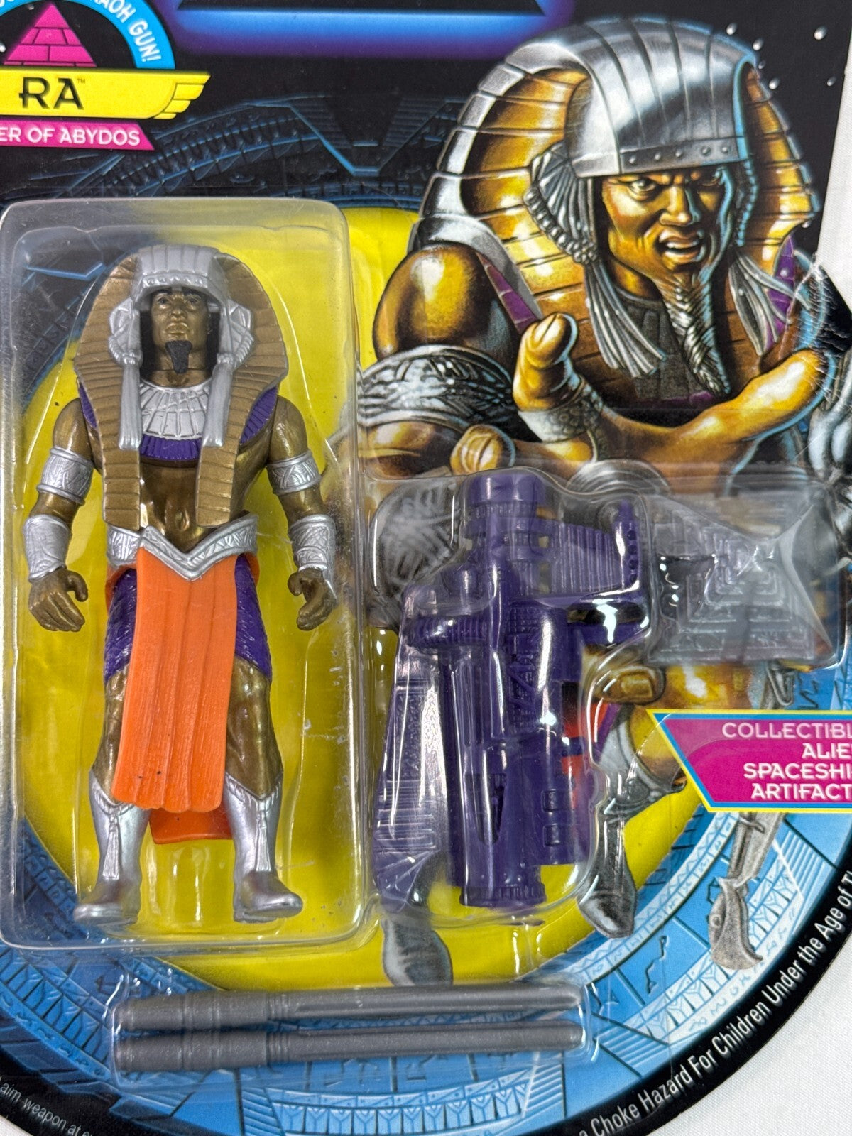 1994 Hasbro Stargate RA Ruler of Abydos Action Figure Carded w/ Accessories