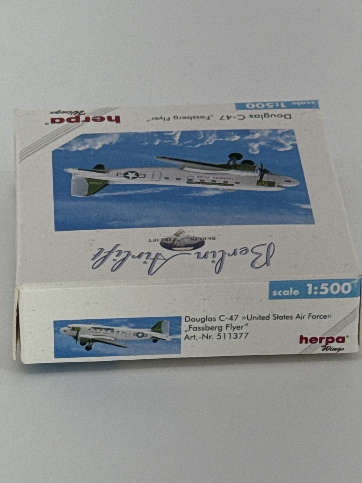 Herpa Wings Douglas C-47 Fassberg Flyer 1:500 Berlin Airlift USAF 511377