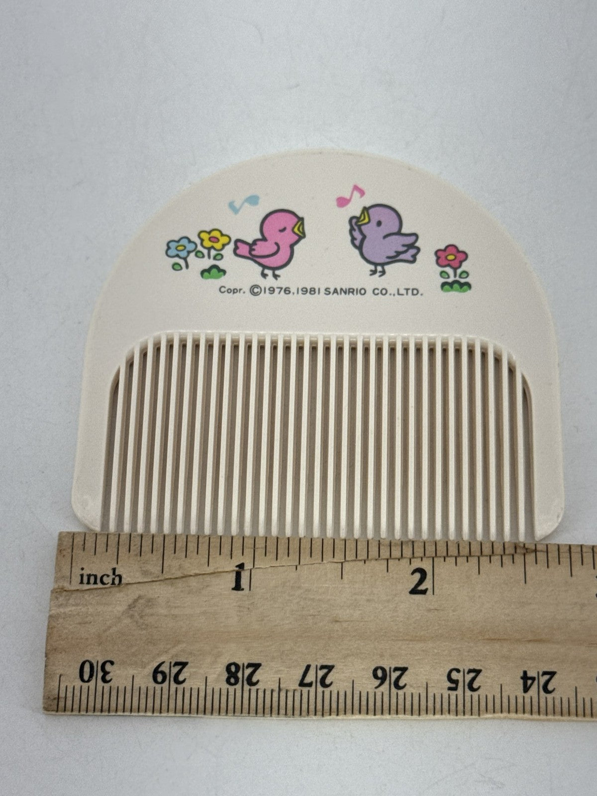 Sanrio 1976 1981 Bird Comb Japan Kikirara style