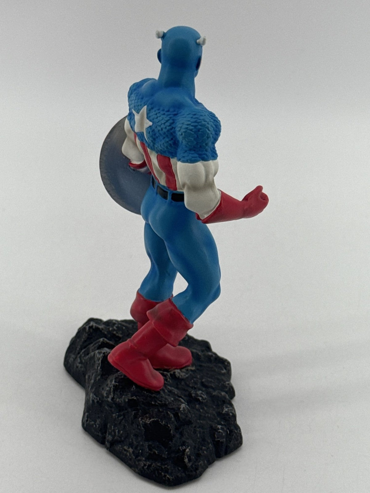 Corgi Marvel Heroes Captain America 1:12 Scale Hand Painted Metal Statue