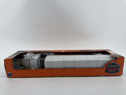 New-Ray Int'l Lonestar Trucker 1:43 Diecast Truck & Trailer