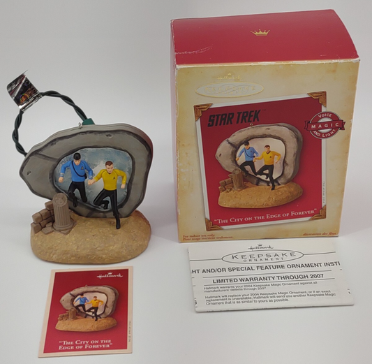 Hallmark 2004 Star Trek City on Edge of Forever Magic Ornament Lights Voice Box