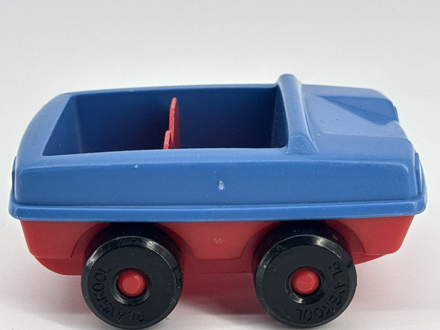 Playskool 1974 Familiar Places #480 Red Blue Car Toy