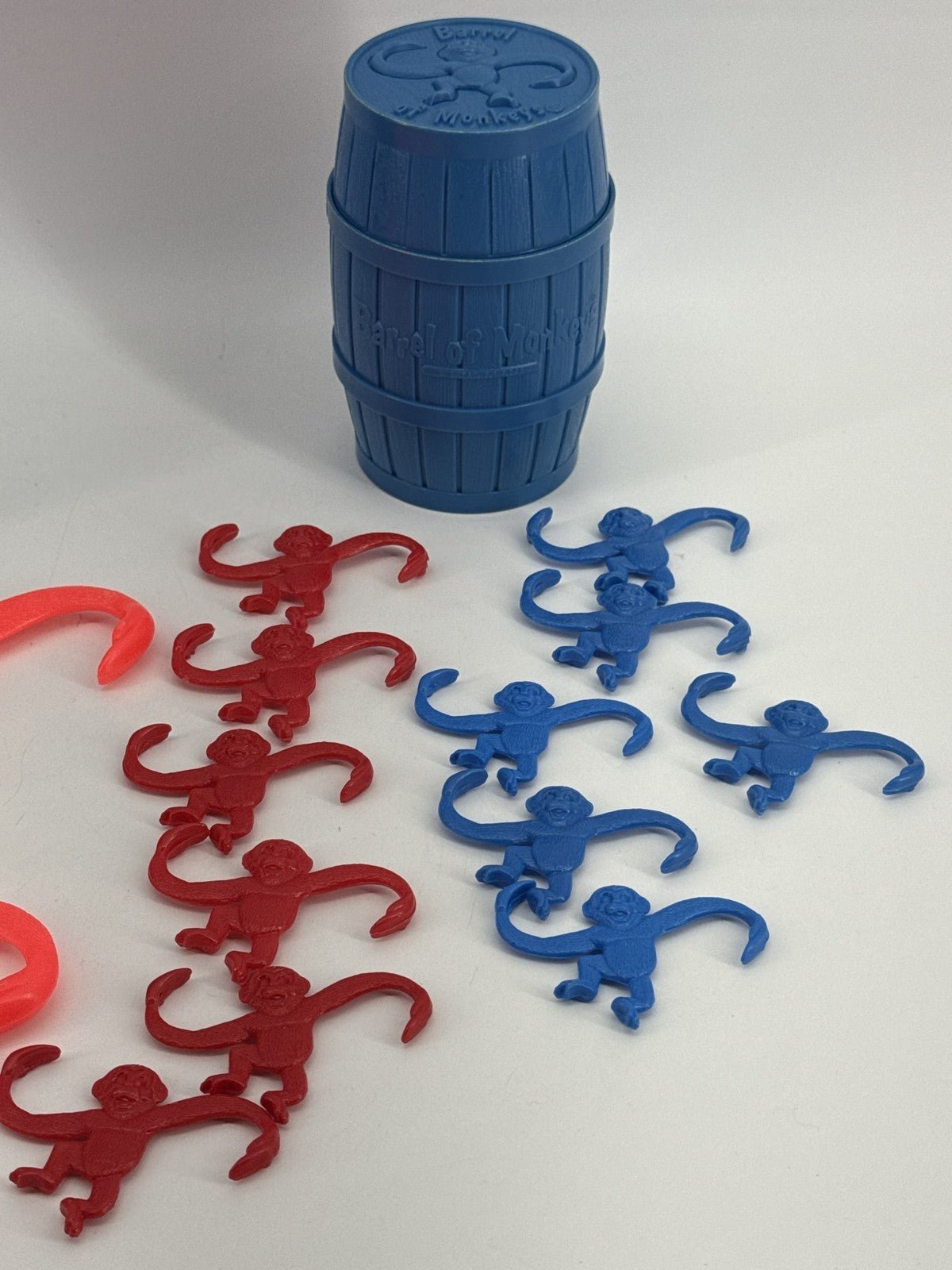 Barrel of Monkeys Game Blue Red Dark Red Monkeys Lot Classic Toy
