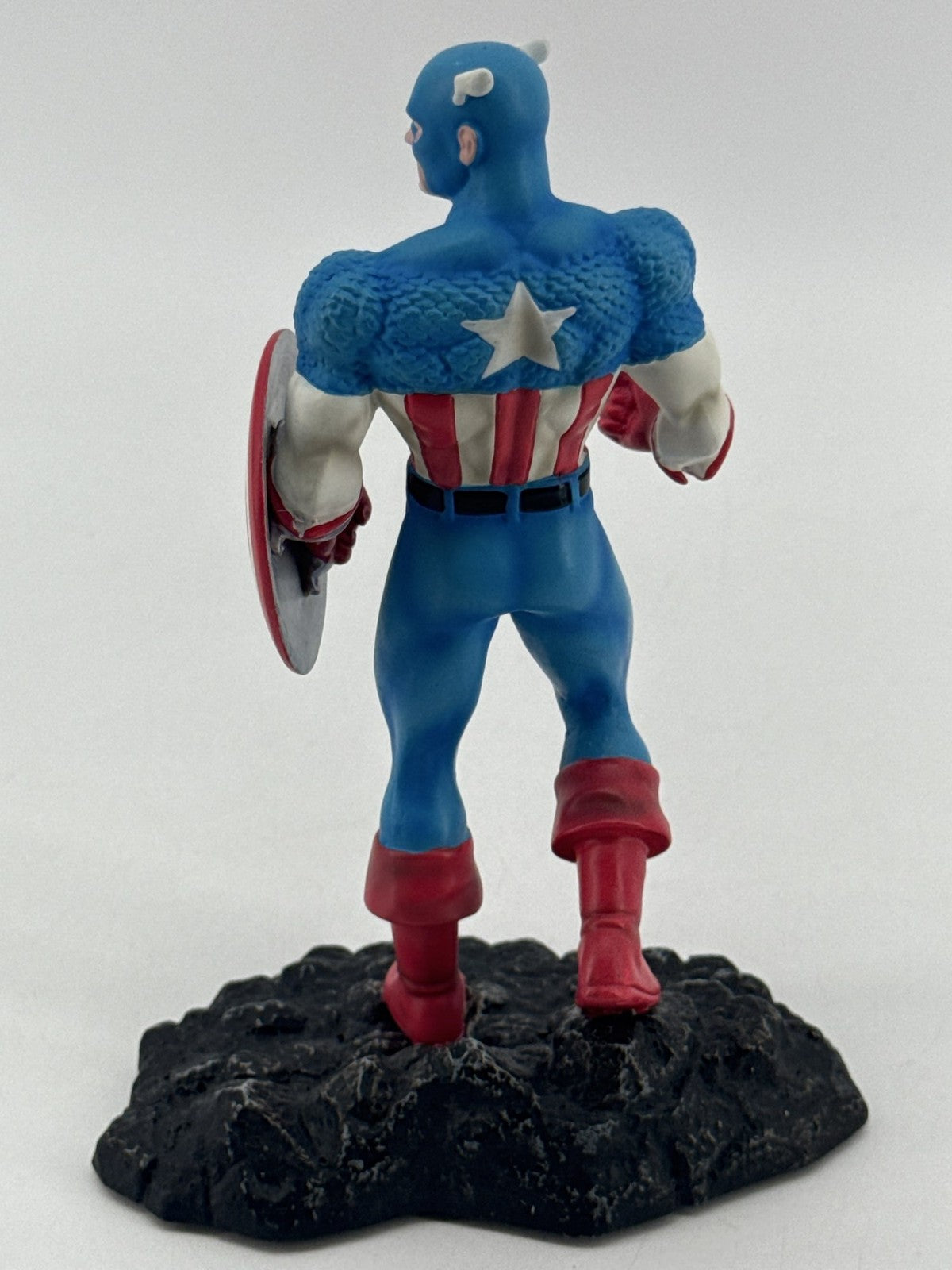 Corgi Marvel Heroes Captain America 1:12 Scale Hand Painted Metal Statue
