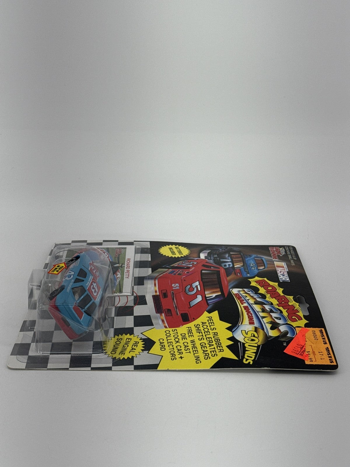 Richard Petty #43 Racing Champions Roaring Racers Real Engine Sounds 1:64 NASCAR