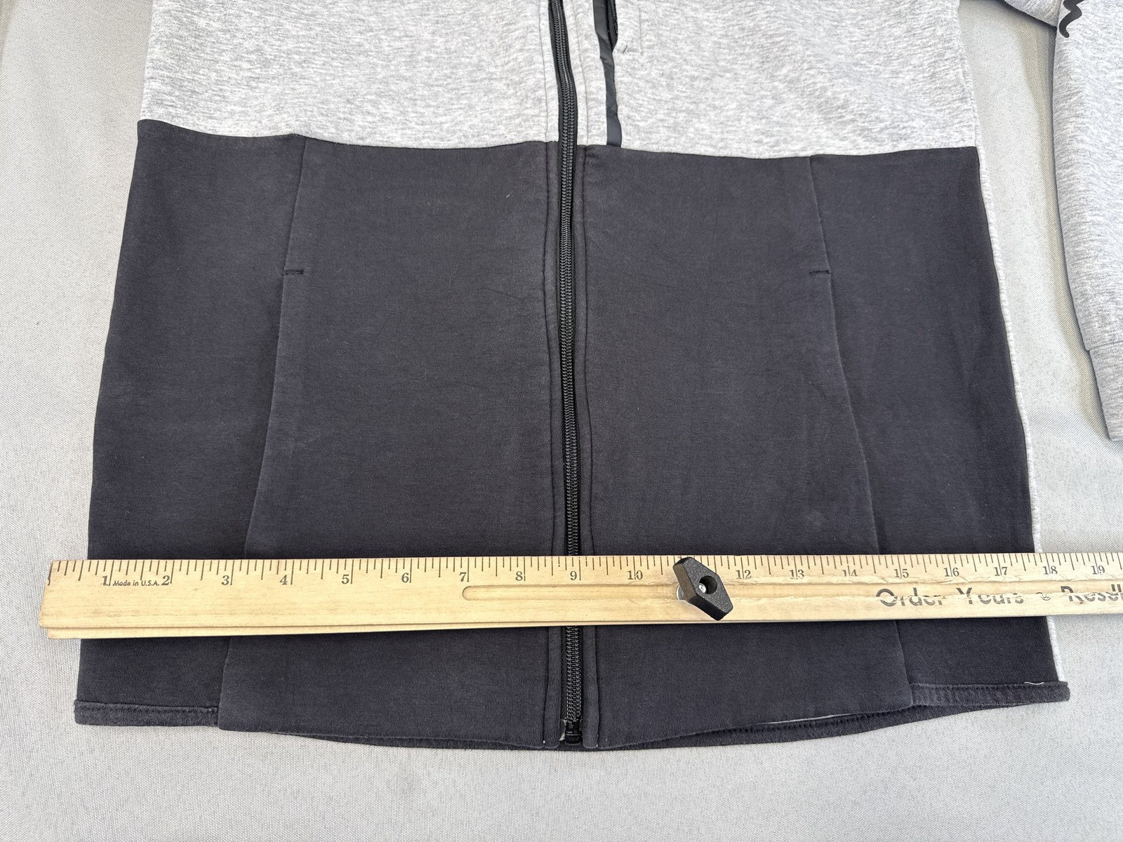 Champion Zip Hoodie L (14/16) Gray/Black Cotton Blend Regular Fit All Over