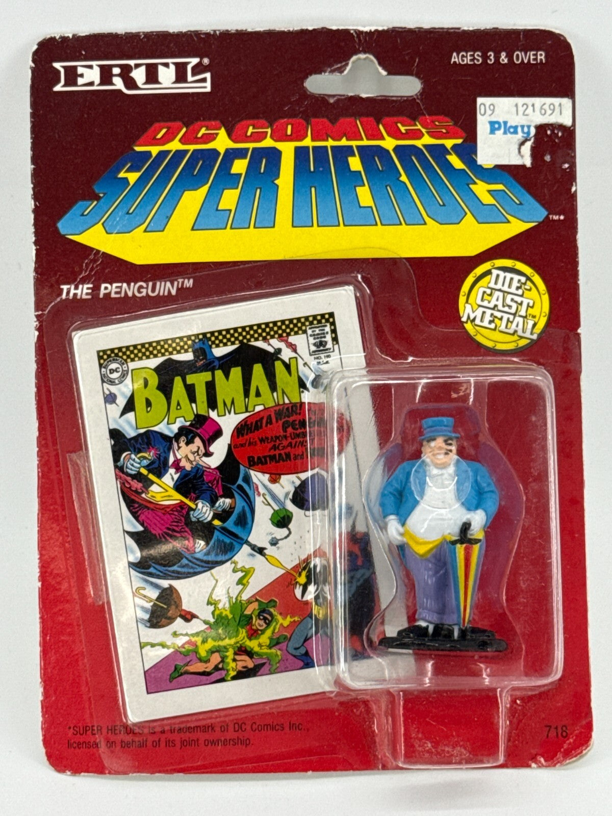 1990 ERTL DC Comics Super Heroes The Penguin Die-Cast Figure Batman Card #718 MO