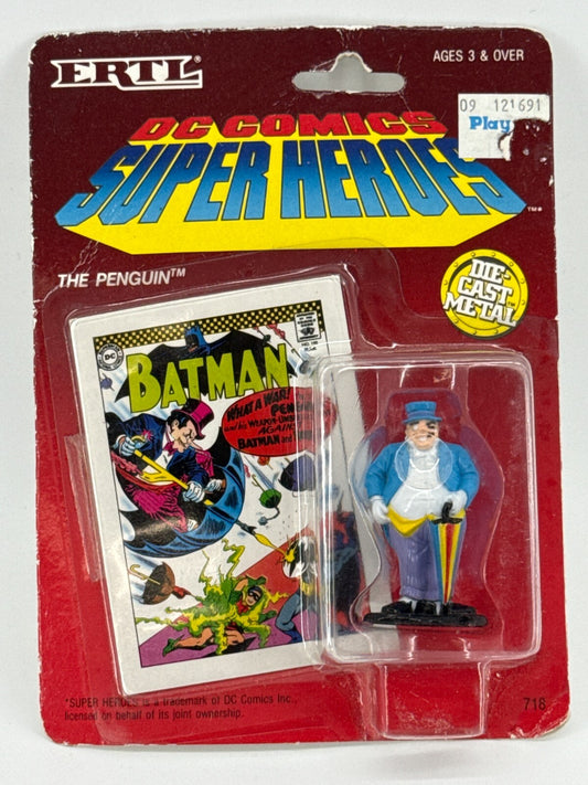 1990 ERTL DC Comics Super Heroes The Penguin Die-Cast Figure Batman Card #718 MO