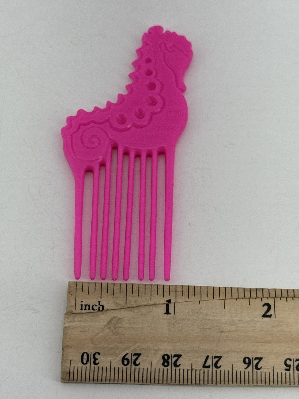 1987 Mattel Island Fun Barbie Pink Seahorse Comb Toy