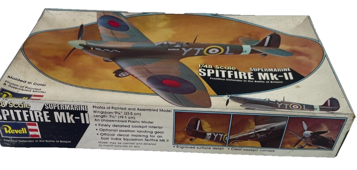 Revell 1/48 Scale Supermarine Spitfire Mk-II Model Kit Vintage Open Box 1866