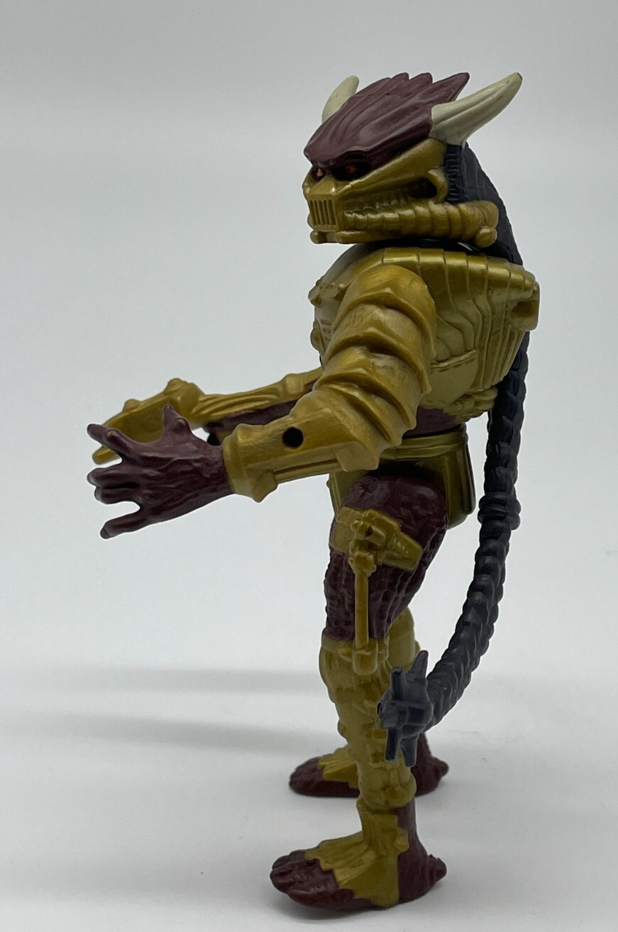 1994 Kenner Aliens vs Predator Spiked Tail Action Figure Loose Vintage Toy