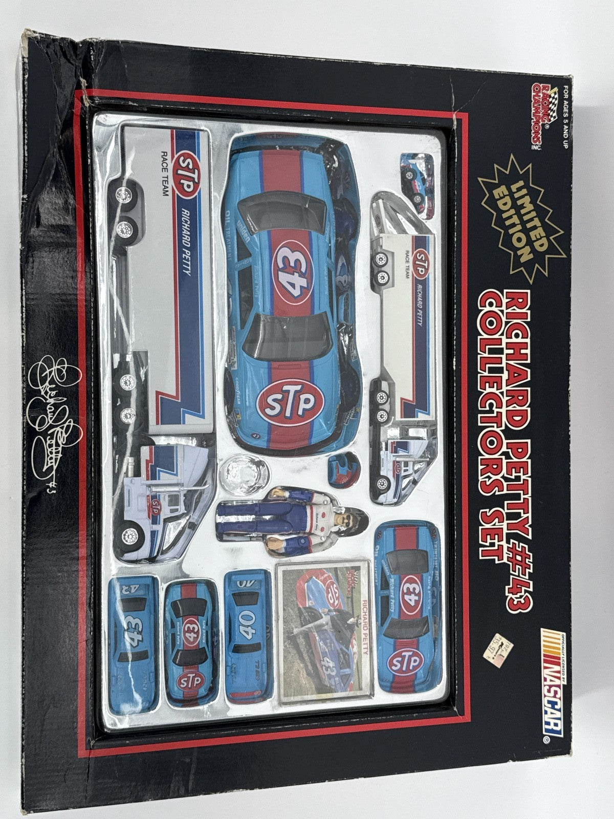 1991 Racing Champions Richard Petty #43 Collectors Set NASCAR Limited Edition