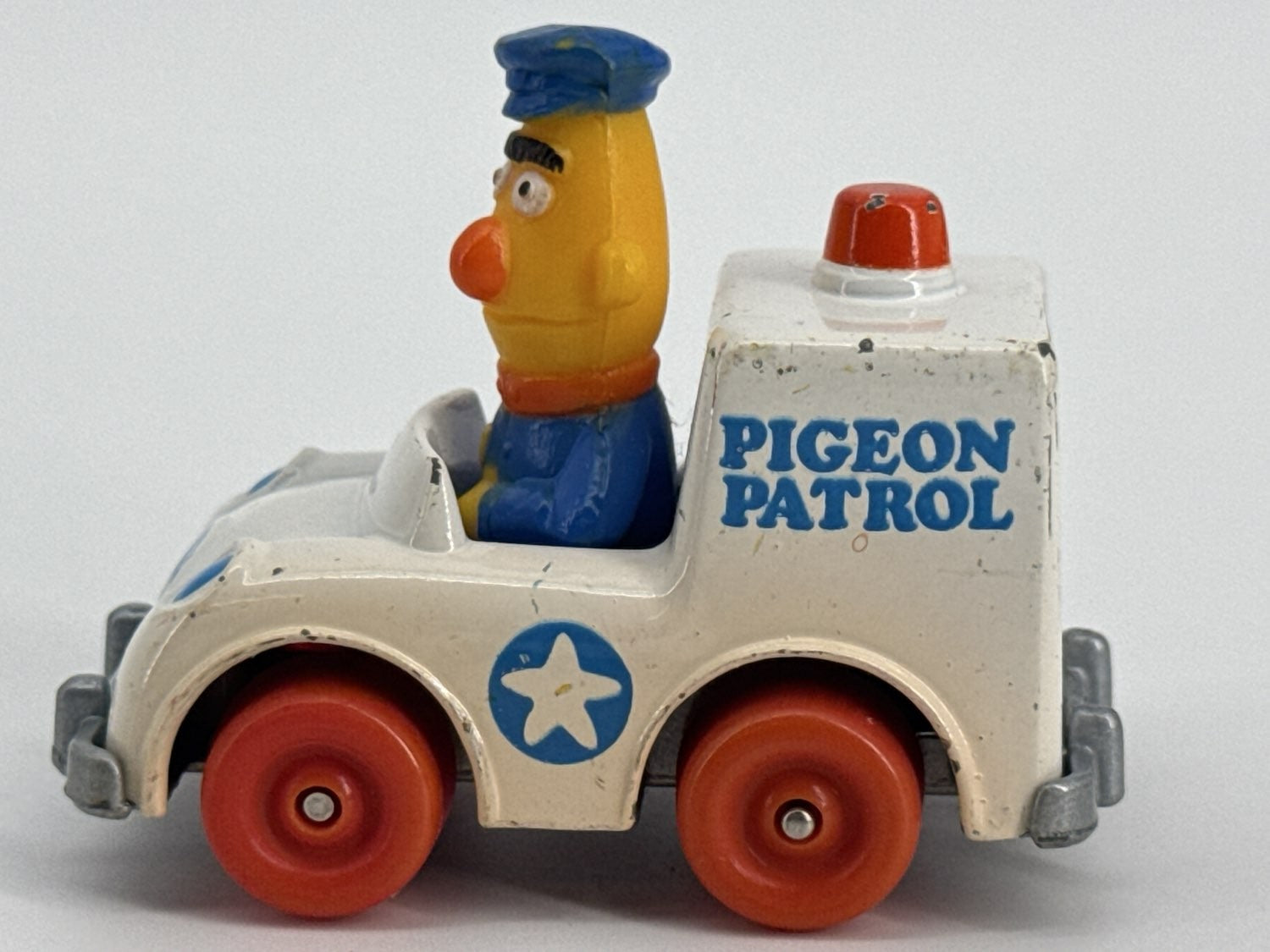 1981 Playskool Sesame St. Bert Pigeon Patrol Diecast Car
