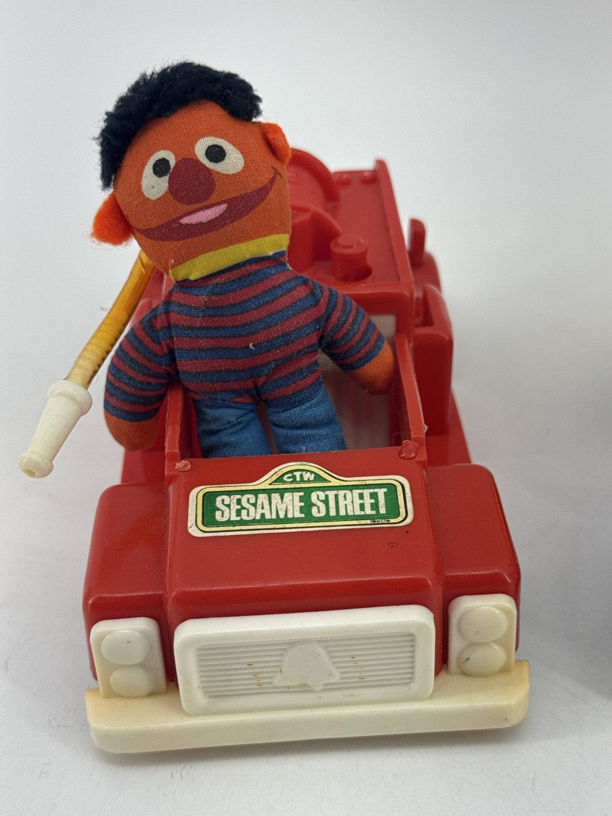 1993 Tyco Sesame Street Cars Elmo Oscar Bert