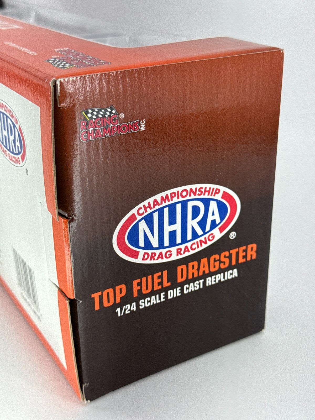 NHRA Top Fuel Dragster 1:24 Die-Cast Valvoline 1996 Racing Champions NIB