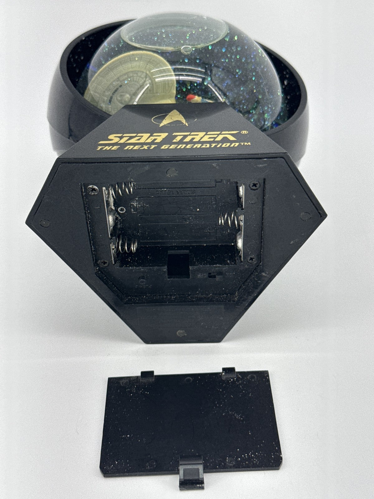 1992 Hallmark Star Trek USS Enterprise NCC-1701 Lighted Star Globe Vintage