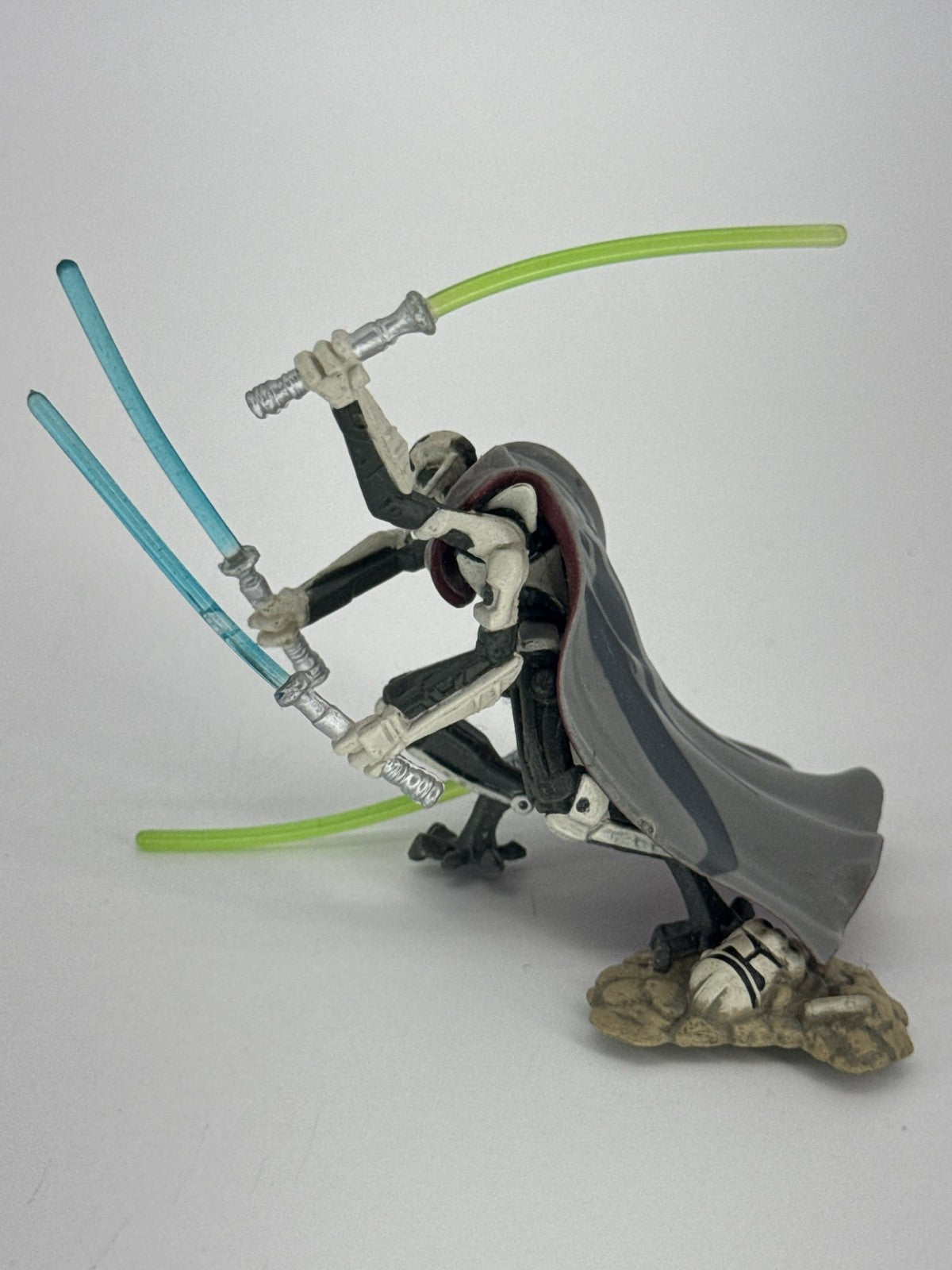 Star Wars Saga Collection General Grievous 4 Lightsabers & Aayla Secura Figures