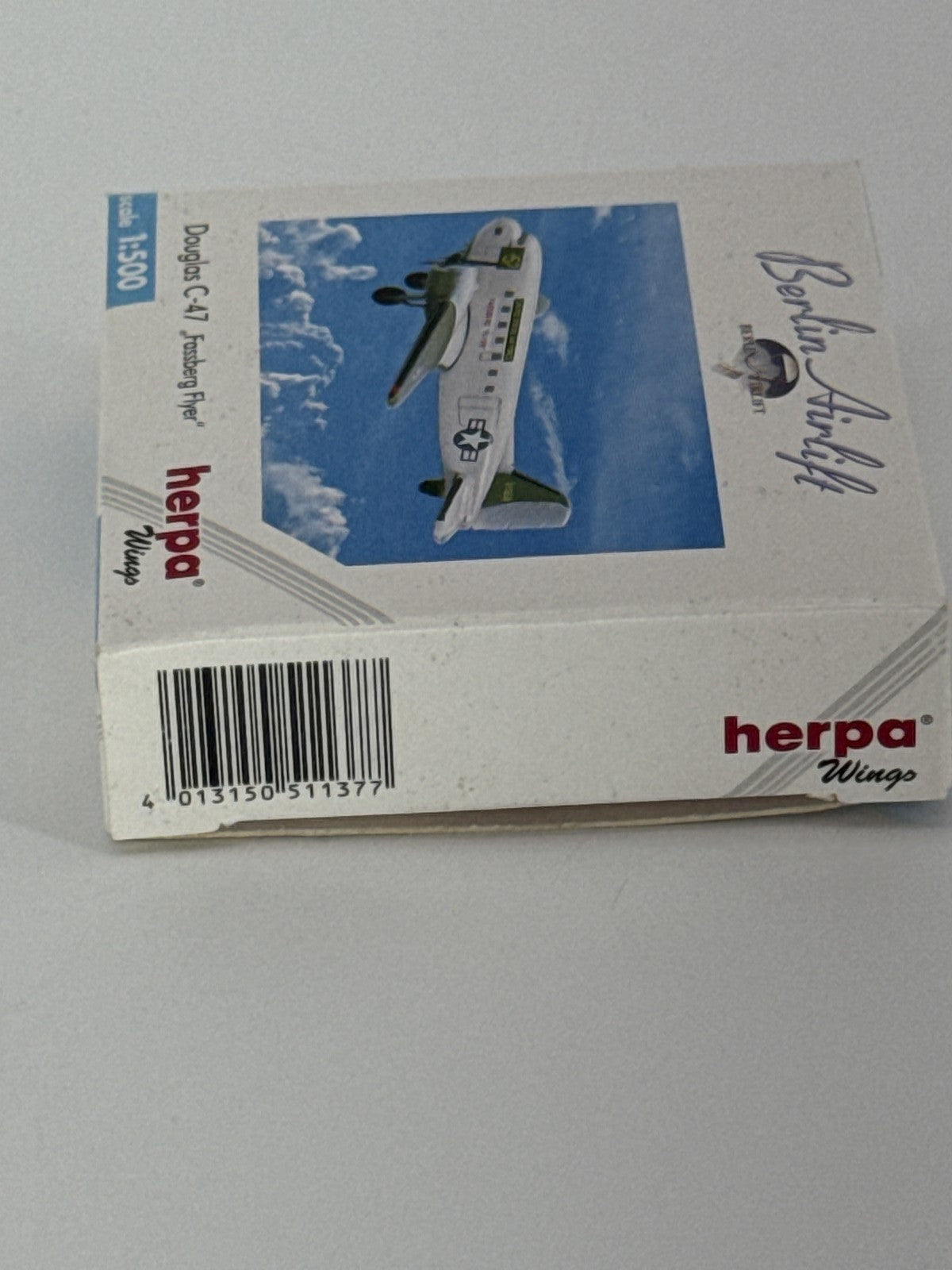 Herpa Wings Douglas C-47 Fassberg Flyer 1:500 Berlin Airlift USAF 511377