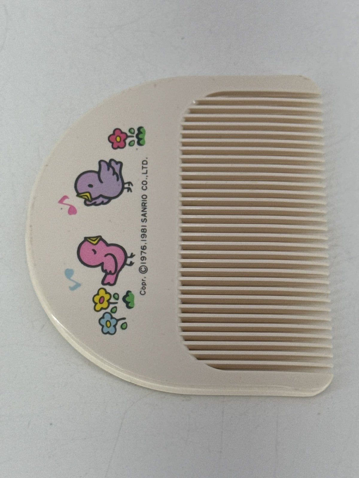 Sanrio 1976 1981 Bird Comb Japan Kikirara style