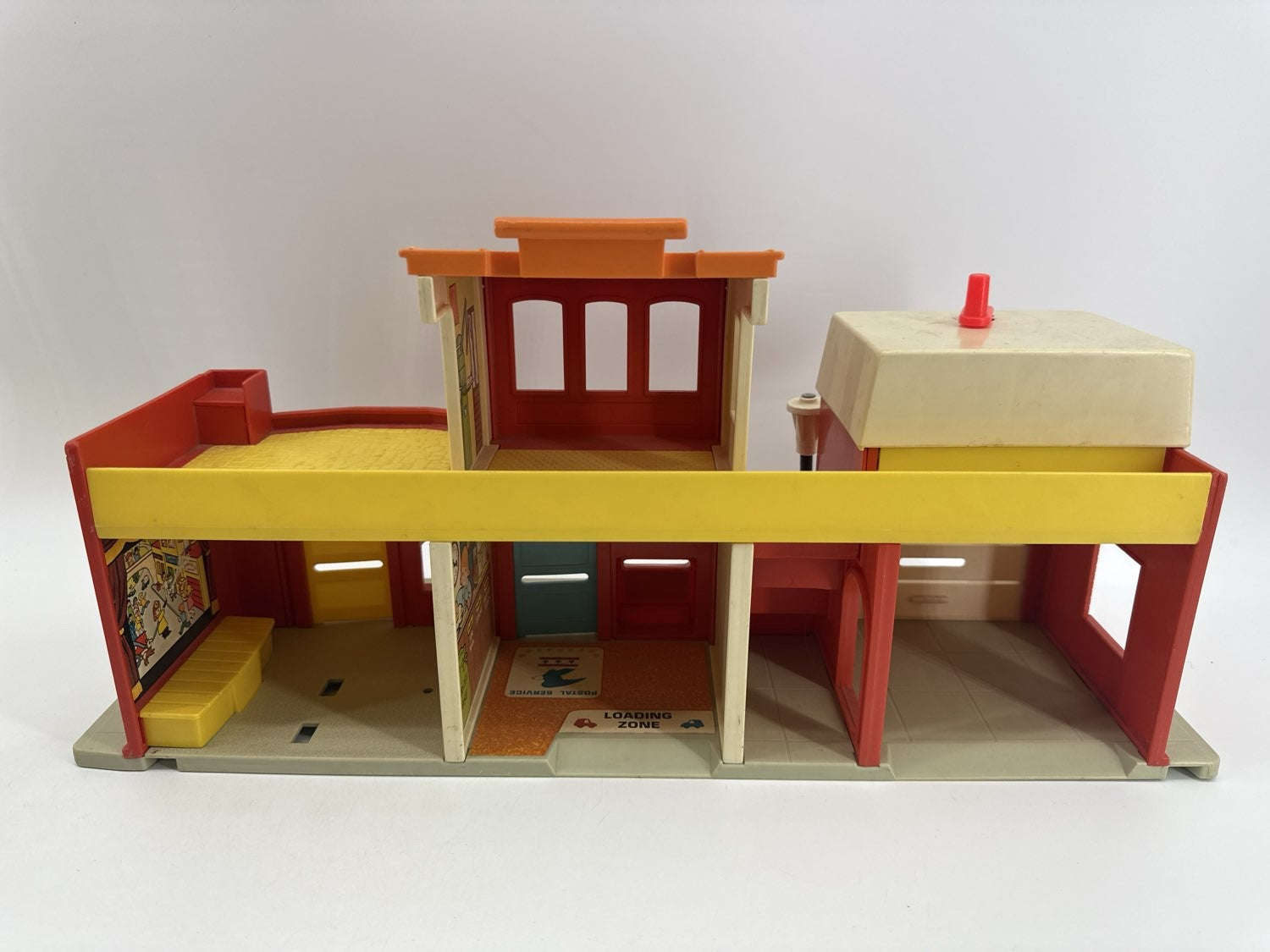 1973 Fisher Price Little People Village Fire House Post Office