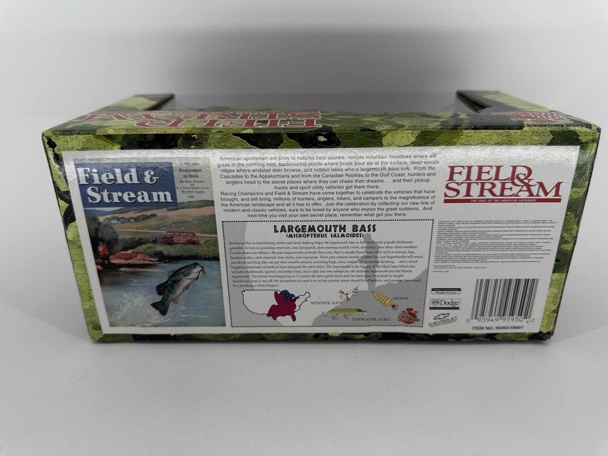 Racing Champions Field & Stream 1940 Ford Woody Wagon 1:24 Diecast Car