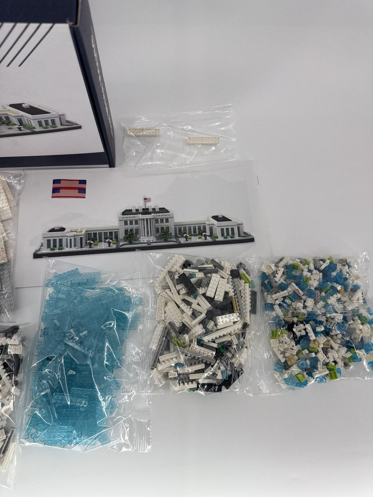 The White House Architecture Building Blocks Kit 3520+ Pcs Model 8008 Ages 14+