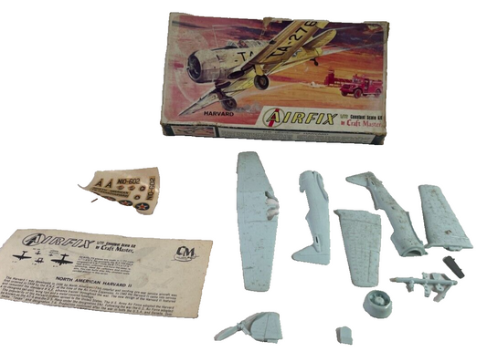 Vintage Airfix Harvard 1/72 Scale Model Kit Series 1228-50 Craft Master RARE