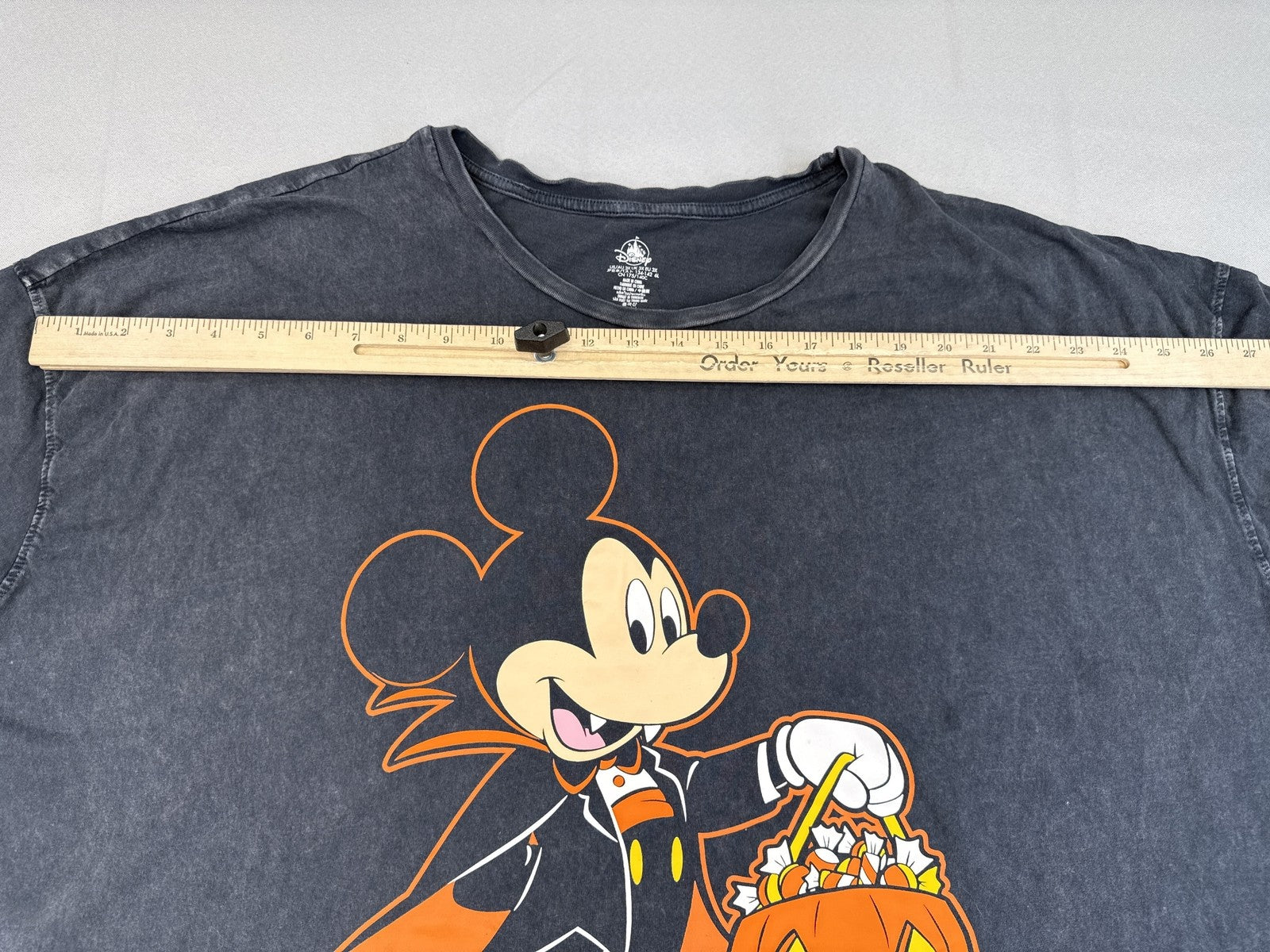 Disney Mickey Mouse Halloween Graphic Tee 3X Gray Short Sleeve Crewneck