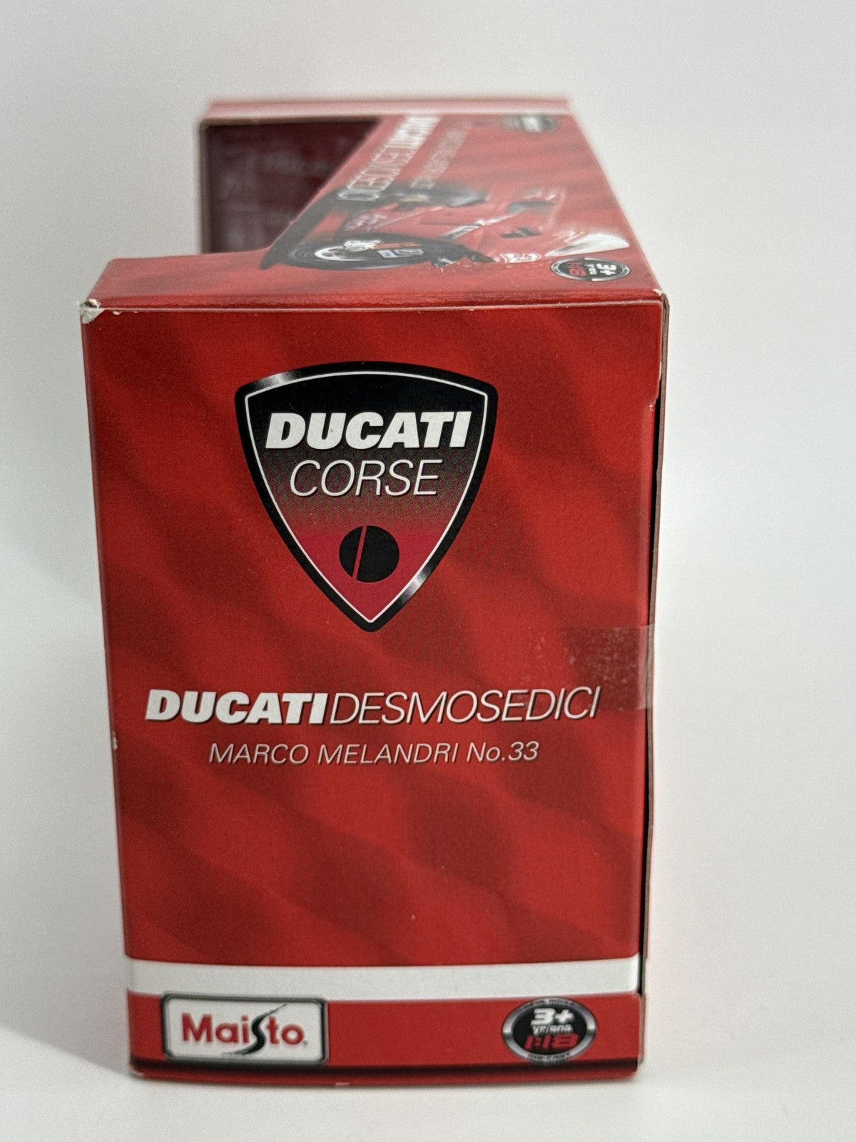 Maisto Ducati Desmosedici Marco Melandri #33 1:18 Red Diecast Motorcycle New