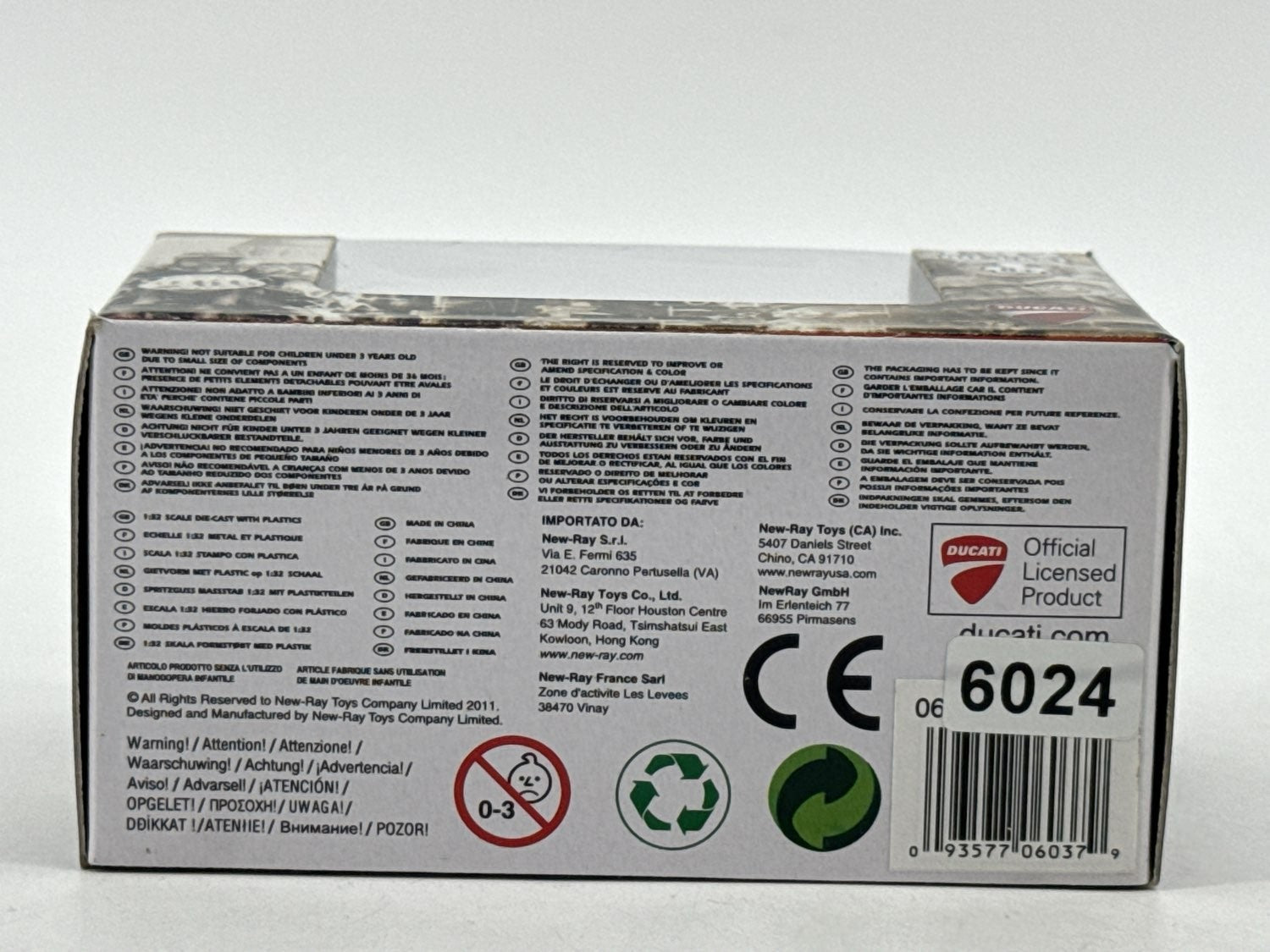 Ducati 900 SS 1975 Diecast Motorcycle 1:32 NewRay Malibu Intl Model Bike NIB