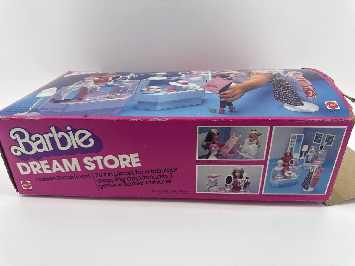 1982 Mattel Barbie Fashion Dept. Playset 4022 Box & Parts