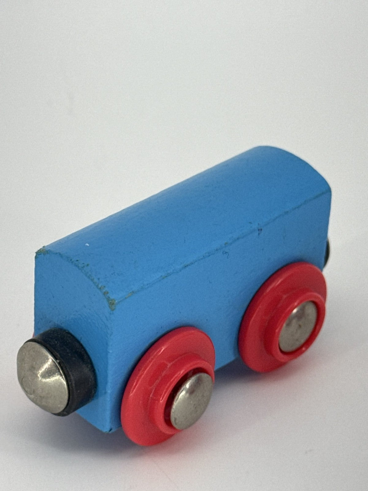 Wooden Magnetic Train Car Blue Engine Brio Thomas Compatible Toy