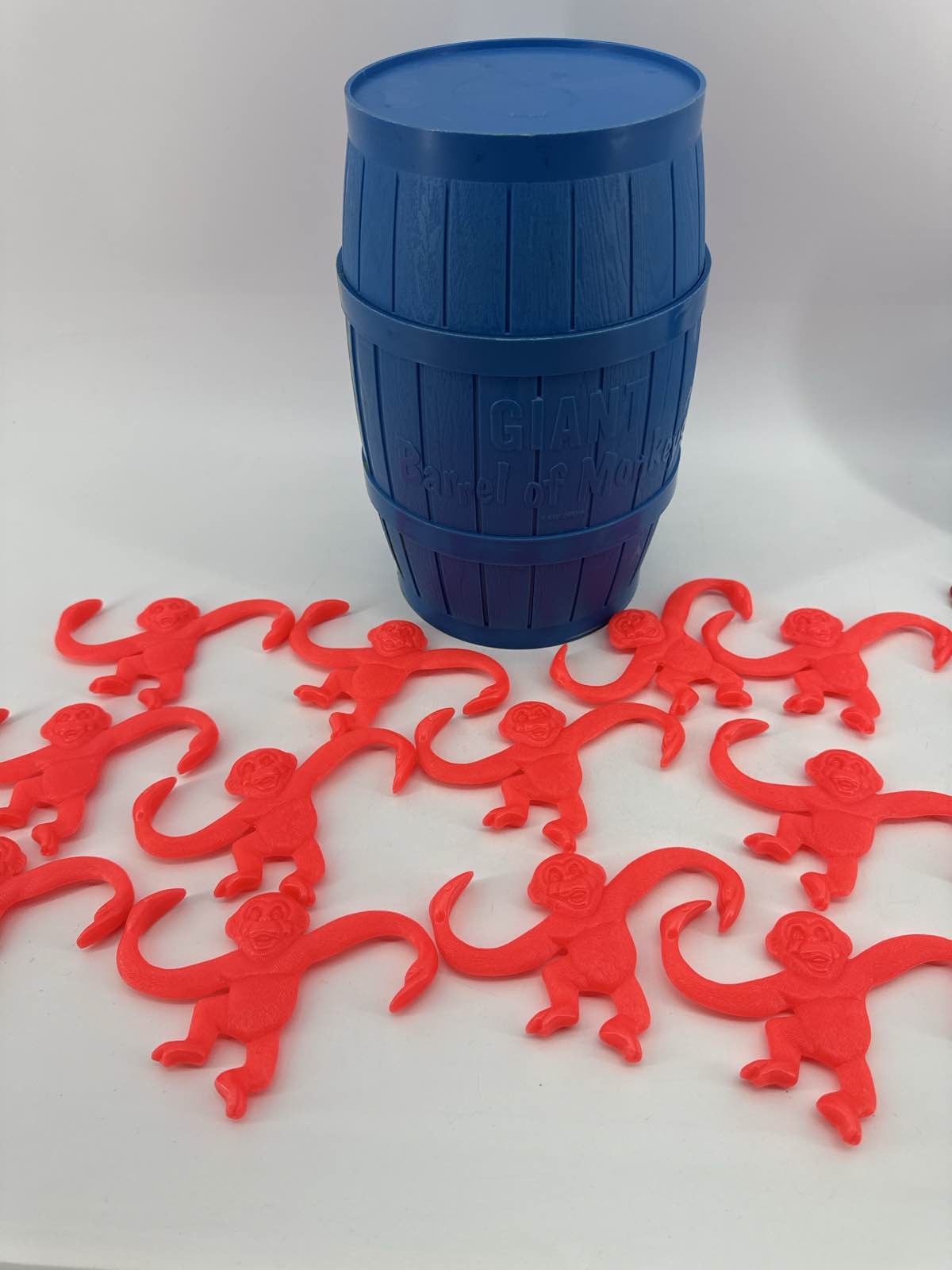 Barrel of Monkeys Game Blue Red Dark Red Monkeys Lot Classic Toy