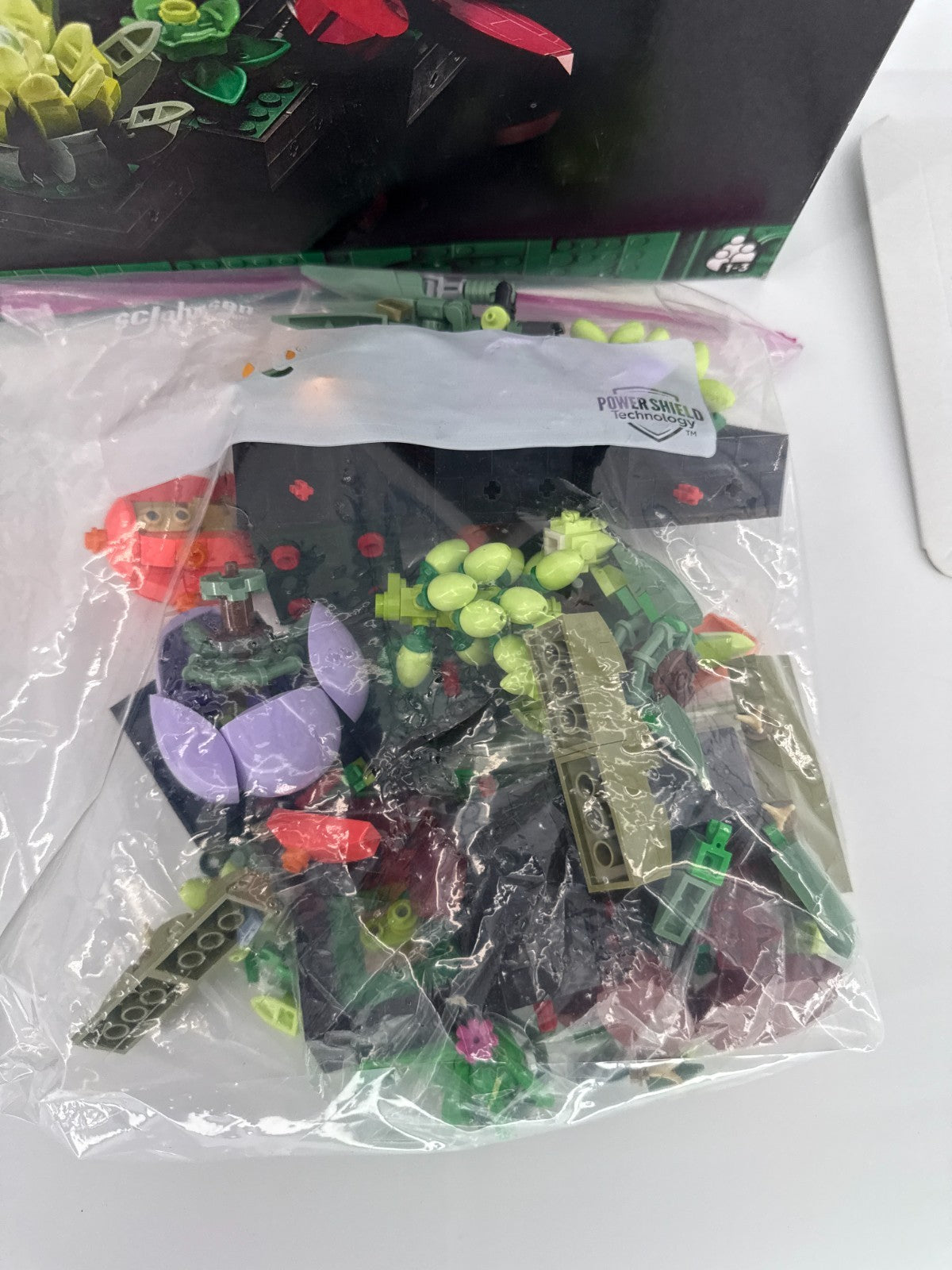 LEGO 10309 Botanical Succulents Set 771 Pcs w/ Books Parts As Is READ
