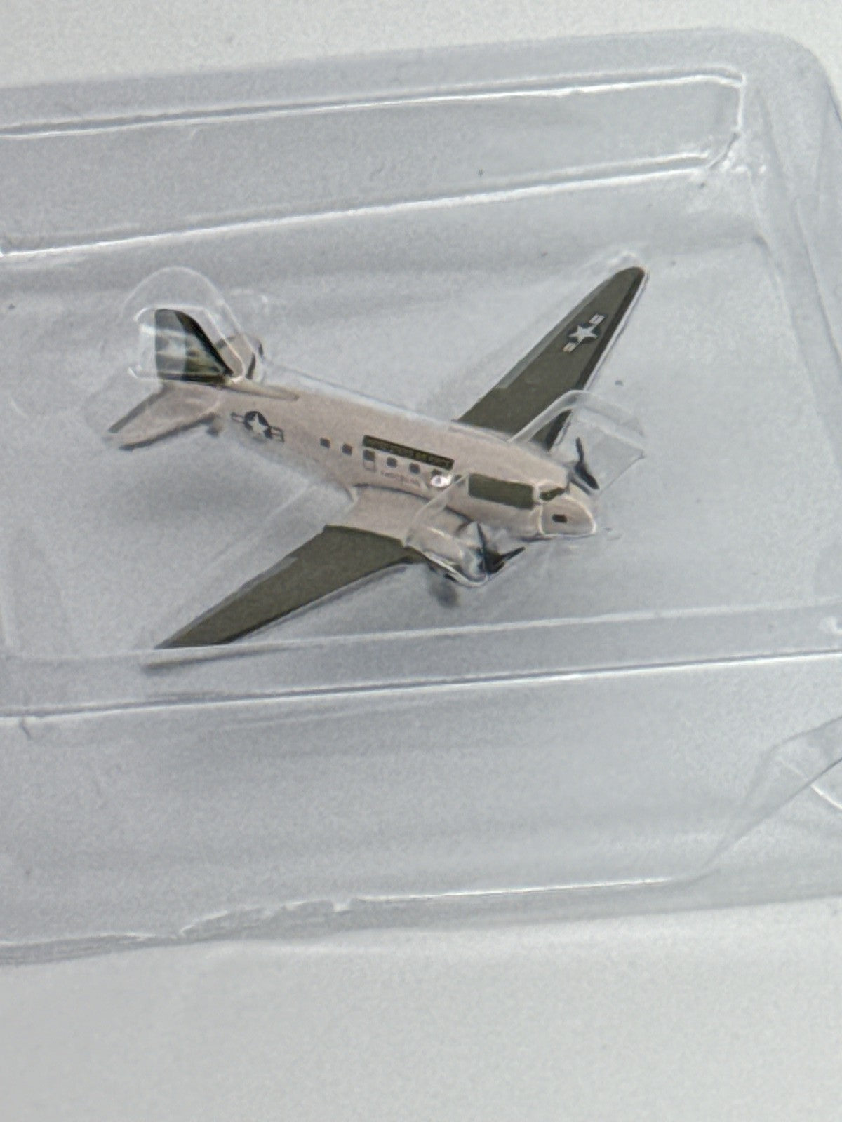 Herpa Wings Douglas C-47 Fassberg Flyer 1:500 Berlin Airlift USAF 511377