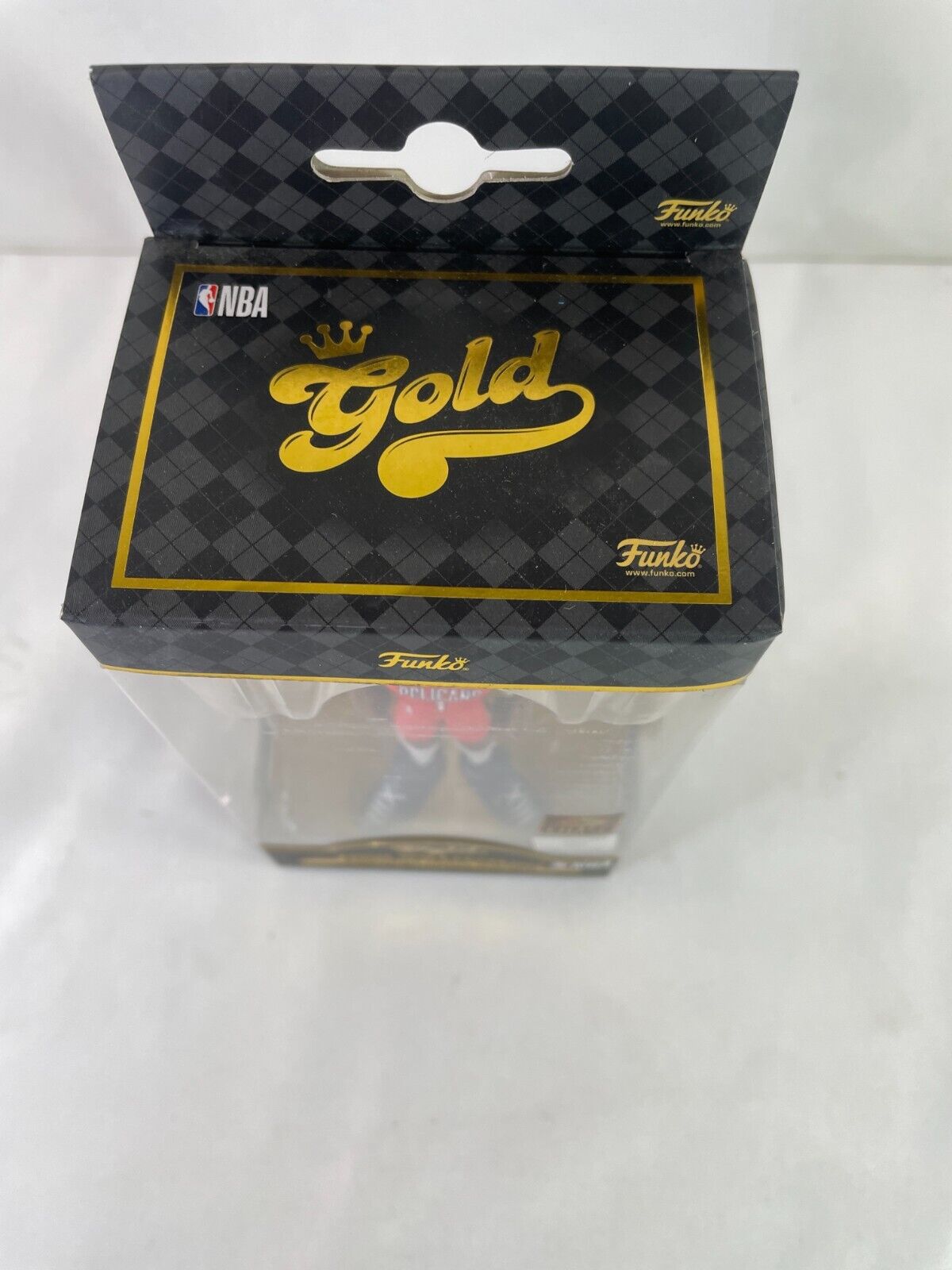 Funko Gold CHASE NBA Zion Williamson 5” Vinyl Figure – Red Jersey!