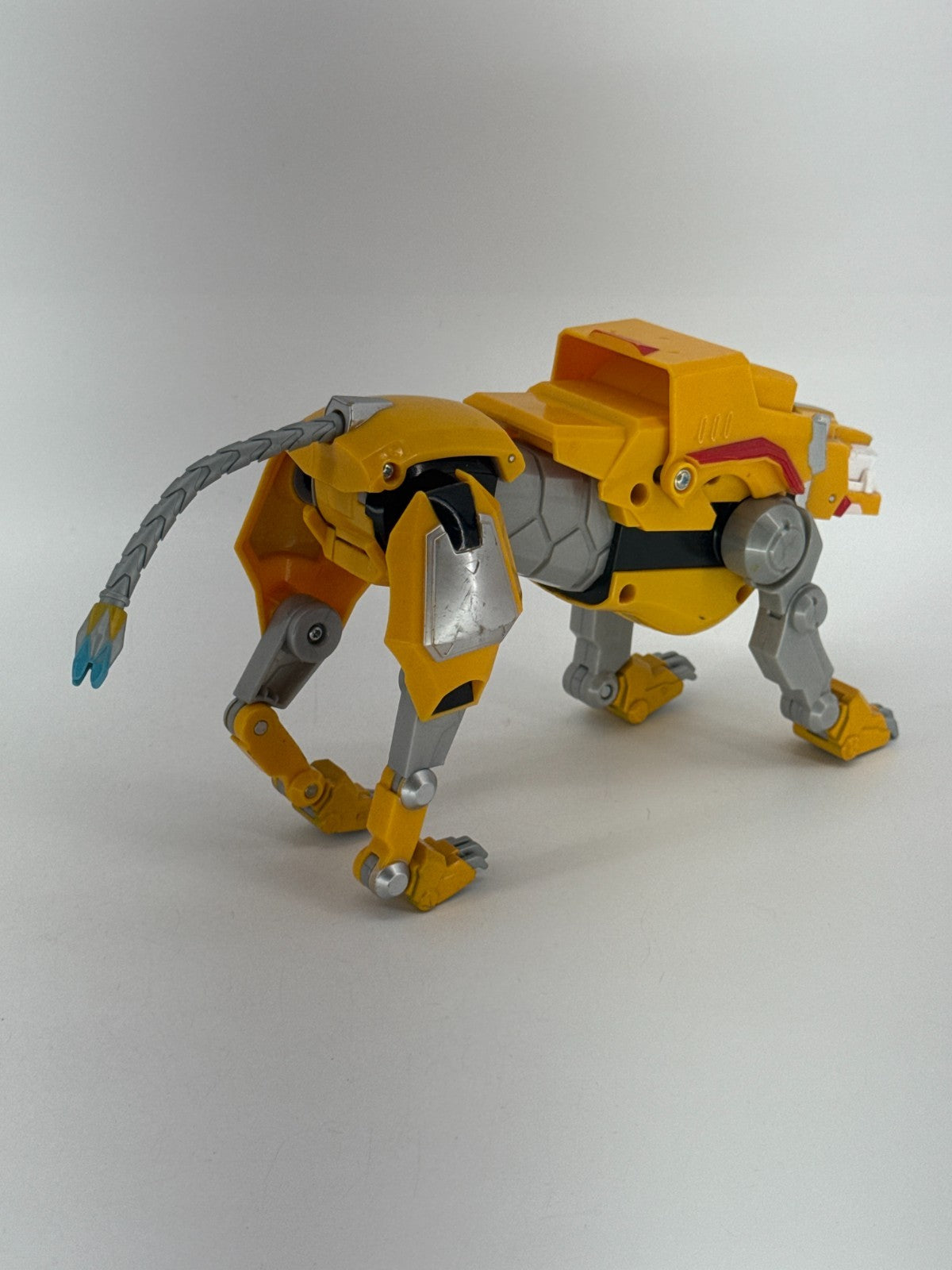 Voltron Yellow Lion 2017 Playmates Legendary Defender Arm Bot Figure Loose